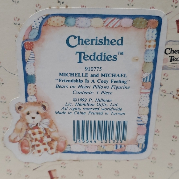 Cherished Teddies, Michelle and Michael with box - Picture 6 of 7